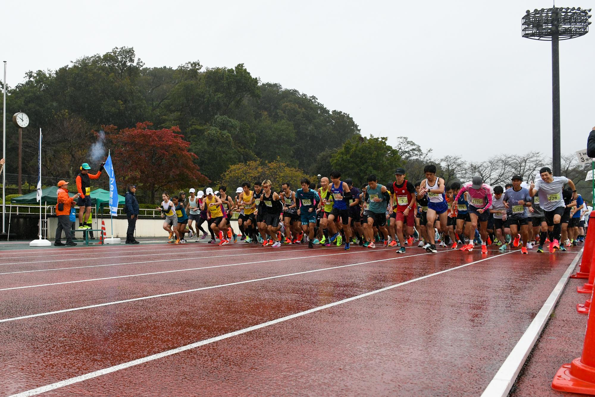 202510kmスタート写真