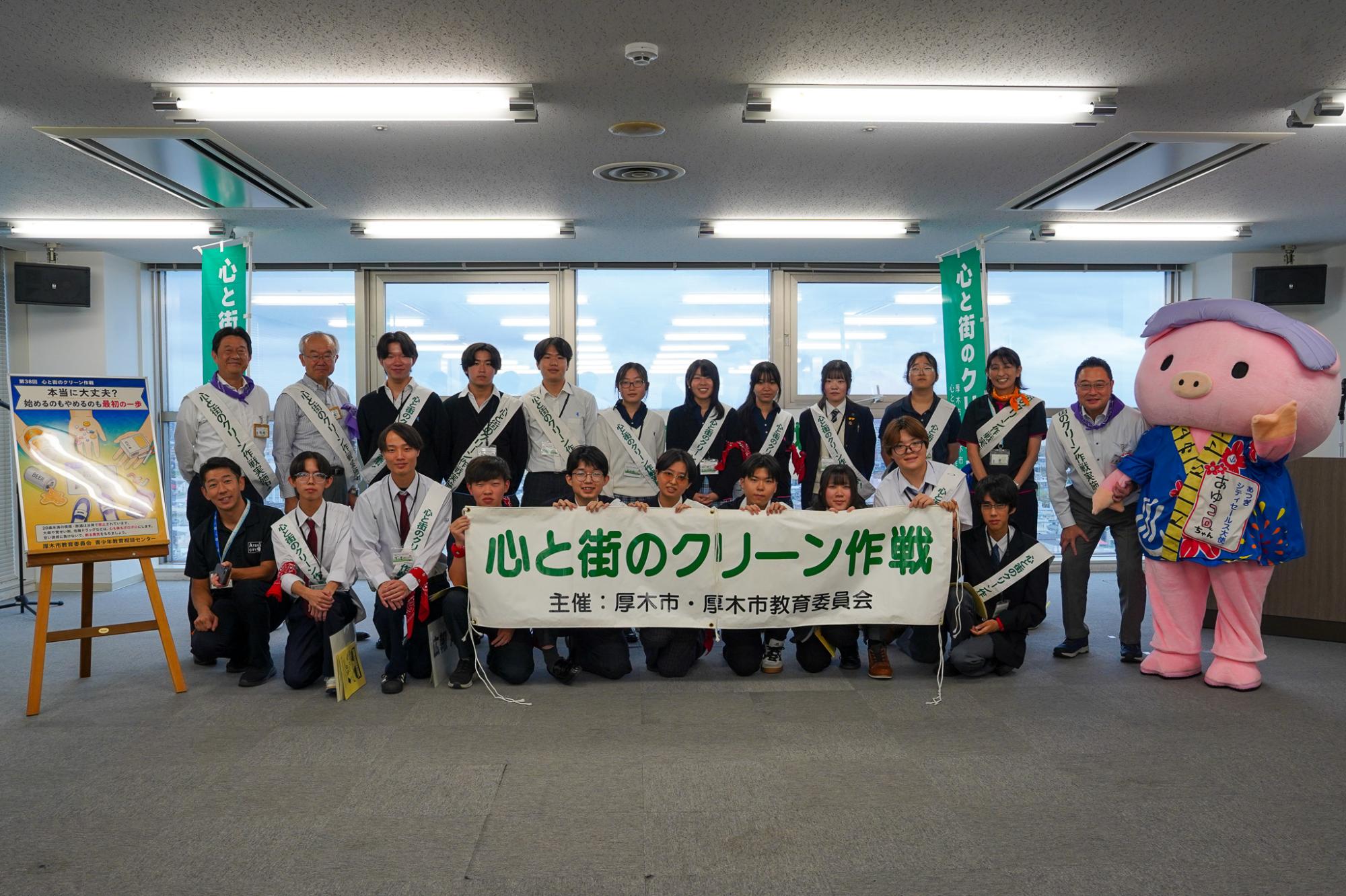 22人の高校生で組織する実行委員会