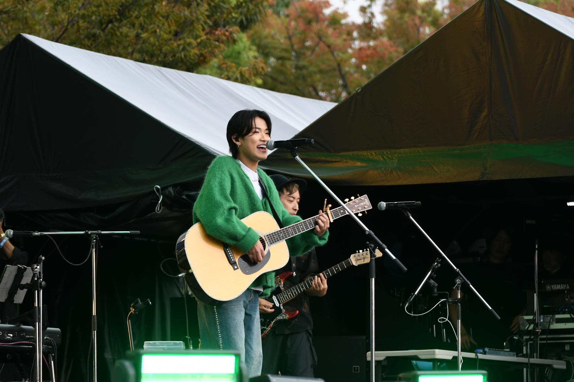 第5回大賞受賞者の舟津さんによるパフォーマンスに会場は大盛り上がり