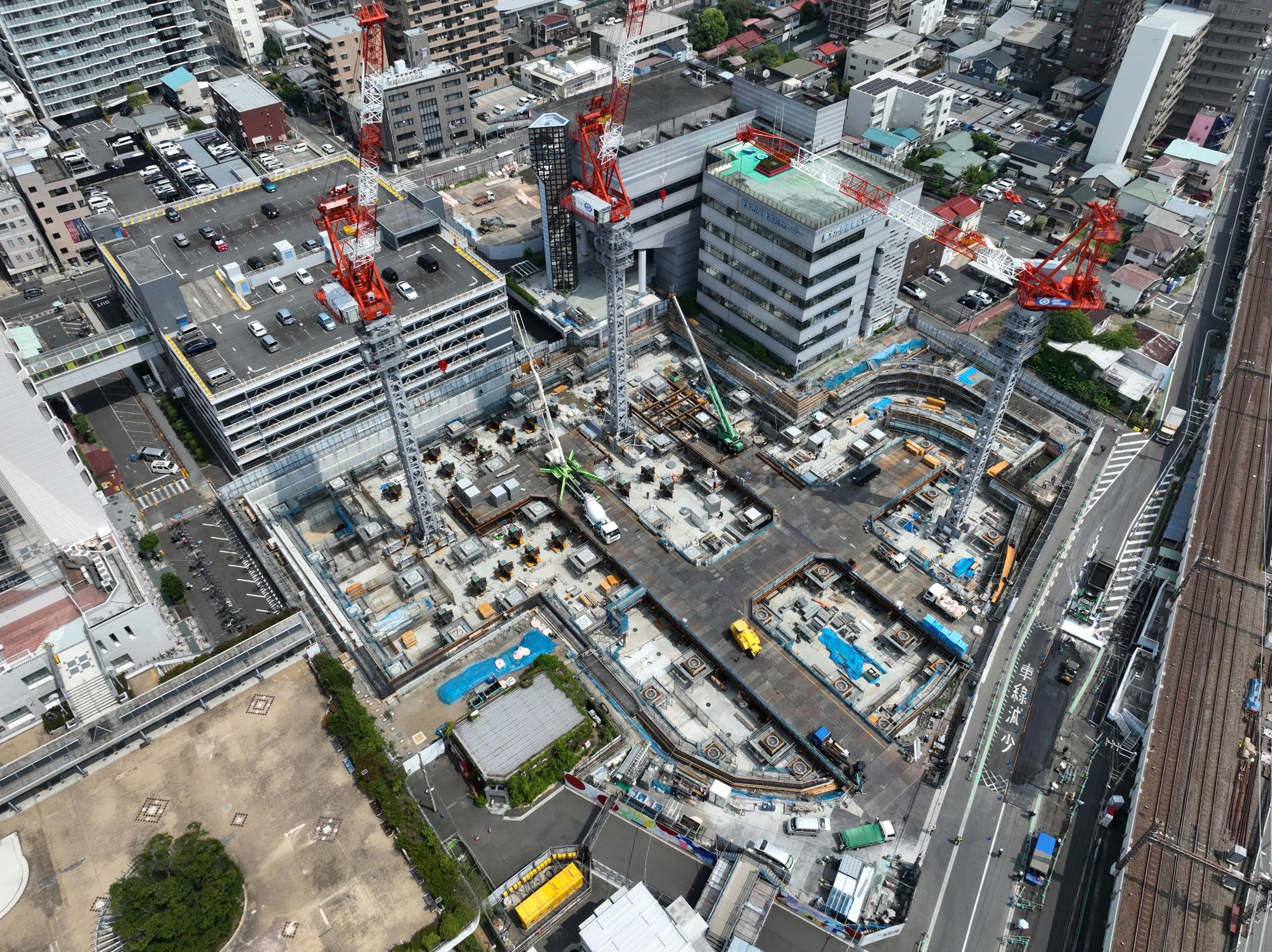 上空90mから（南西から）