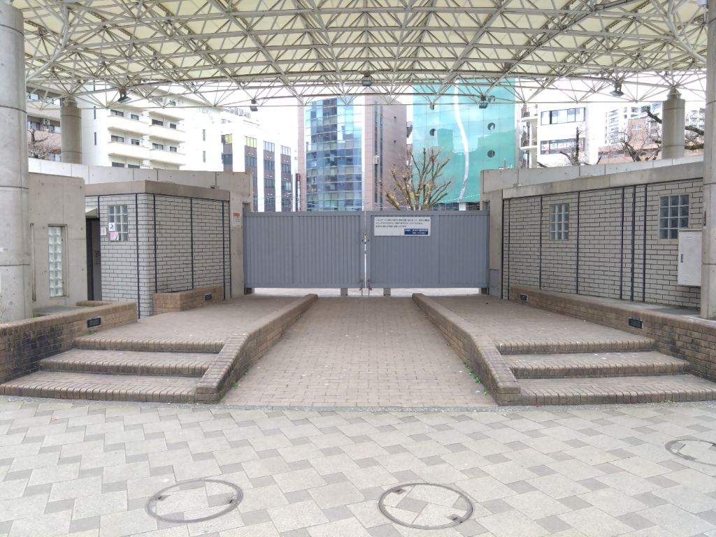 ステージ（裏）