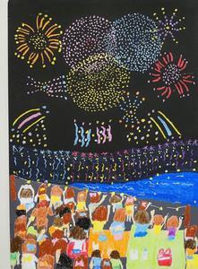 夜空に打ちあがる花火を指さしたり、両手を挙げてみている観客の様子を後ろから描いている絵